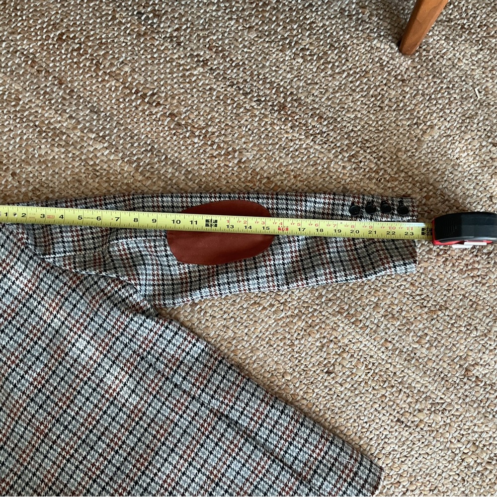 Evereve wool blend plaid Bowden small sued elbow blazer - Picture 14 of 16